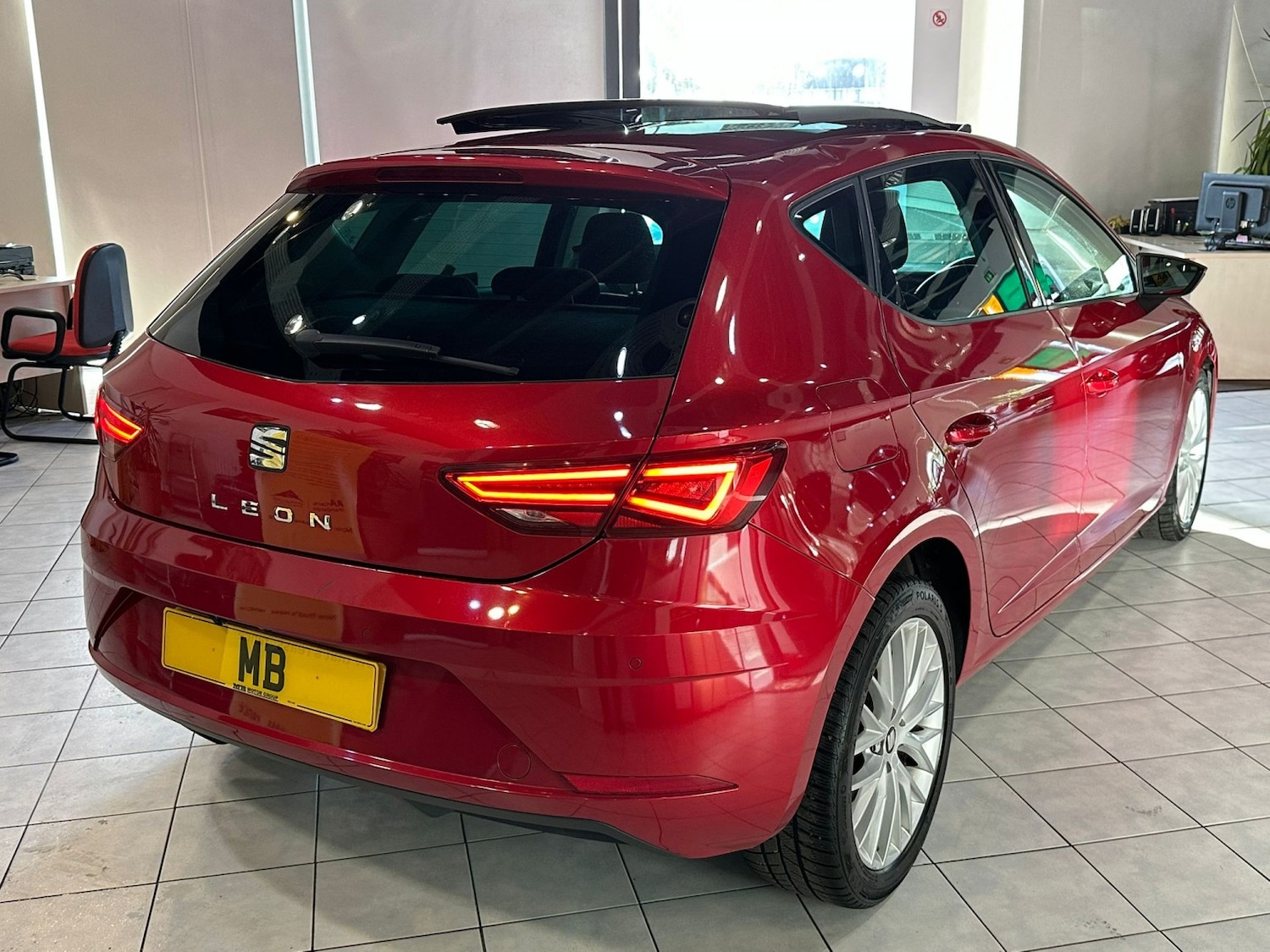 Used SEAT Leon 2017 for sale - 76407616: Photo 9