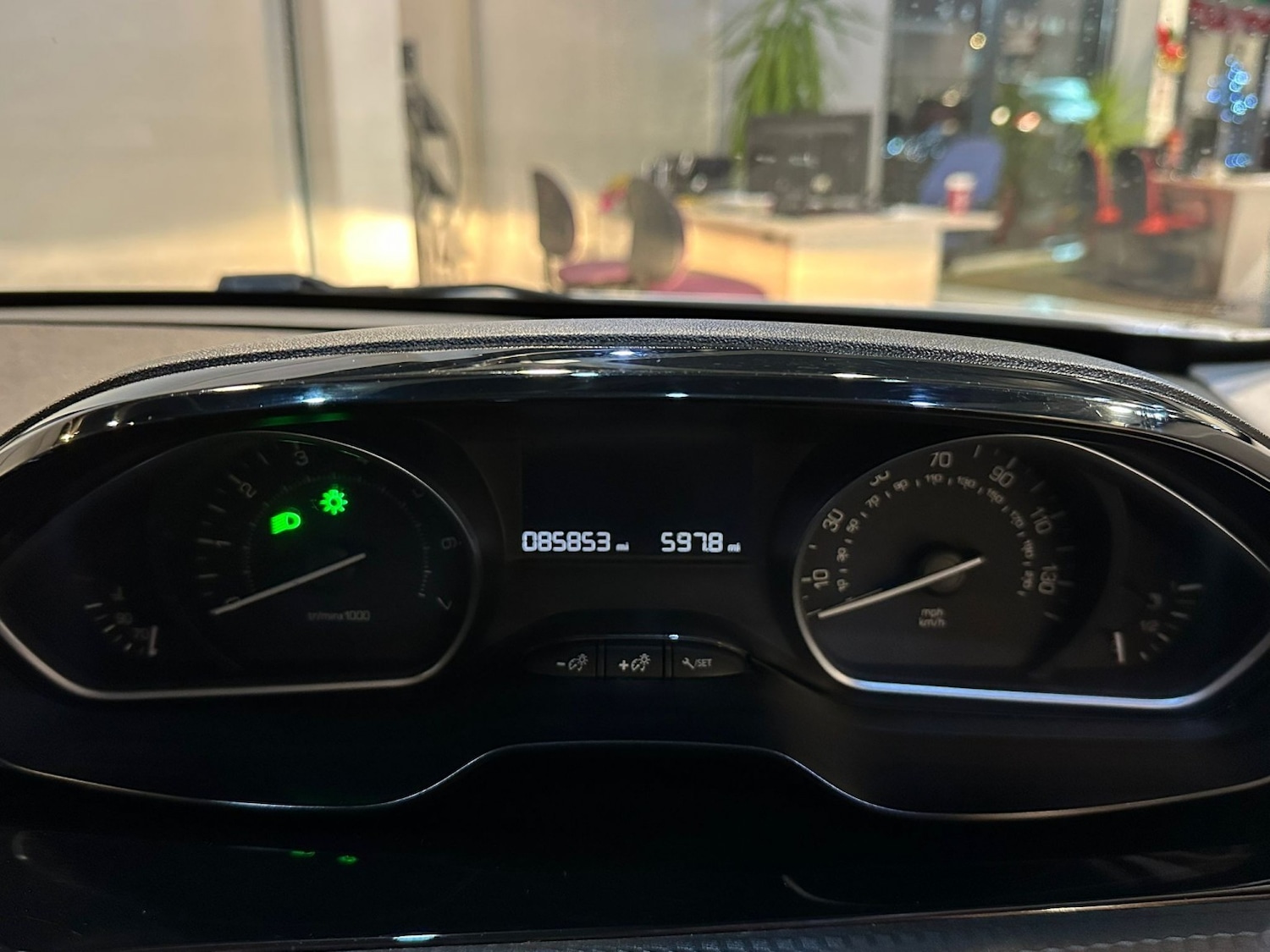 Used Peugeot 208 2017 for sale - 77595374: Photo 13