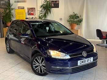 Used Volkswagen Golf 2018 for sale - 78584332: Photo
