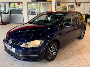 Used Volkswagen Golf 2018 for sale - 78584332: Photo