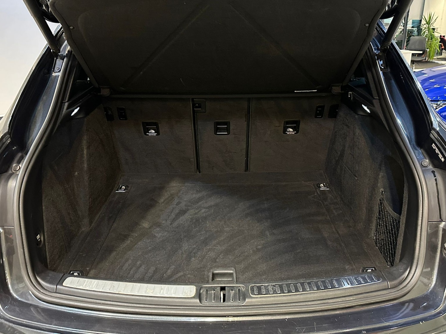 Used Porsche Macan 2017 for sale - 77189337: Photo 10