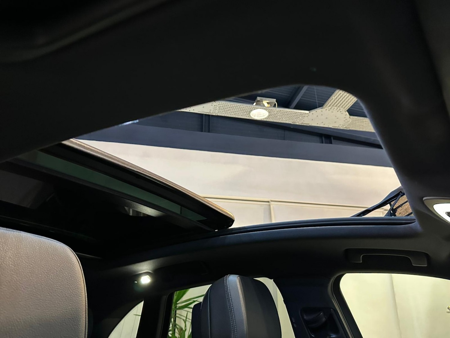 Used Porsche Macan 2017 for sale - 77189337: Photo 14