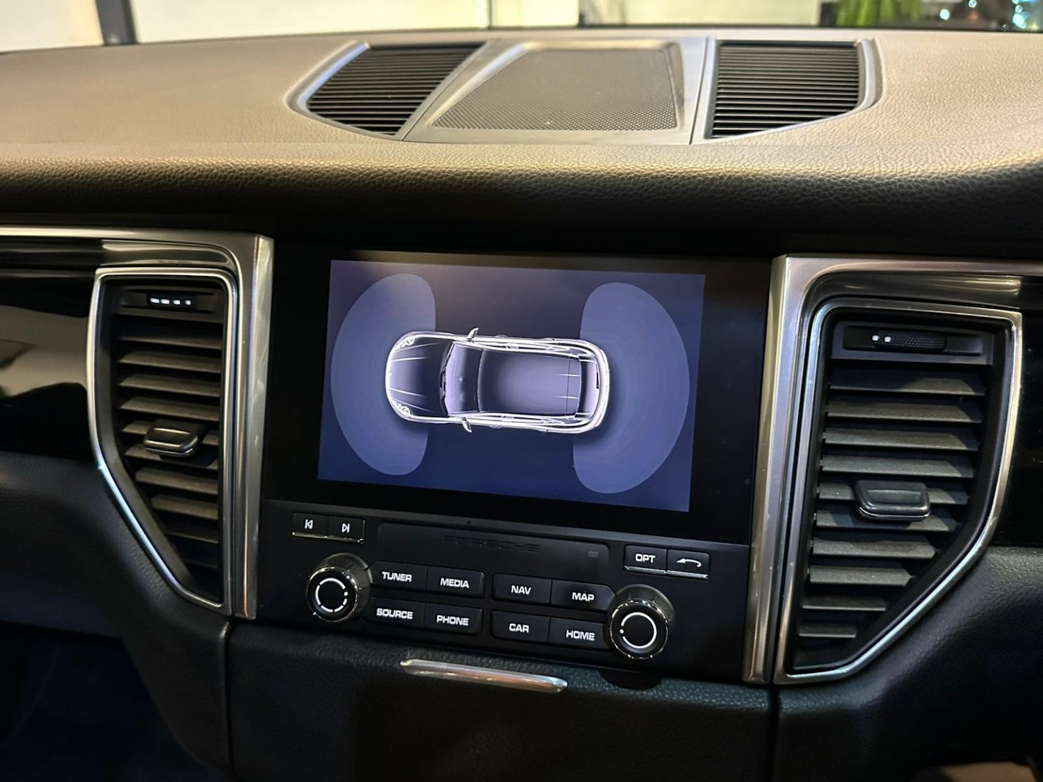 Used Porsche Macan 2017 for sale - 77189337: Photo 18