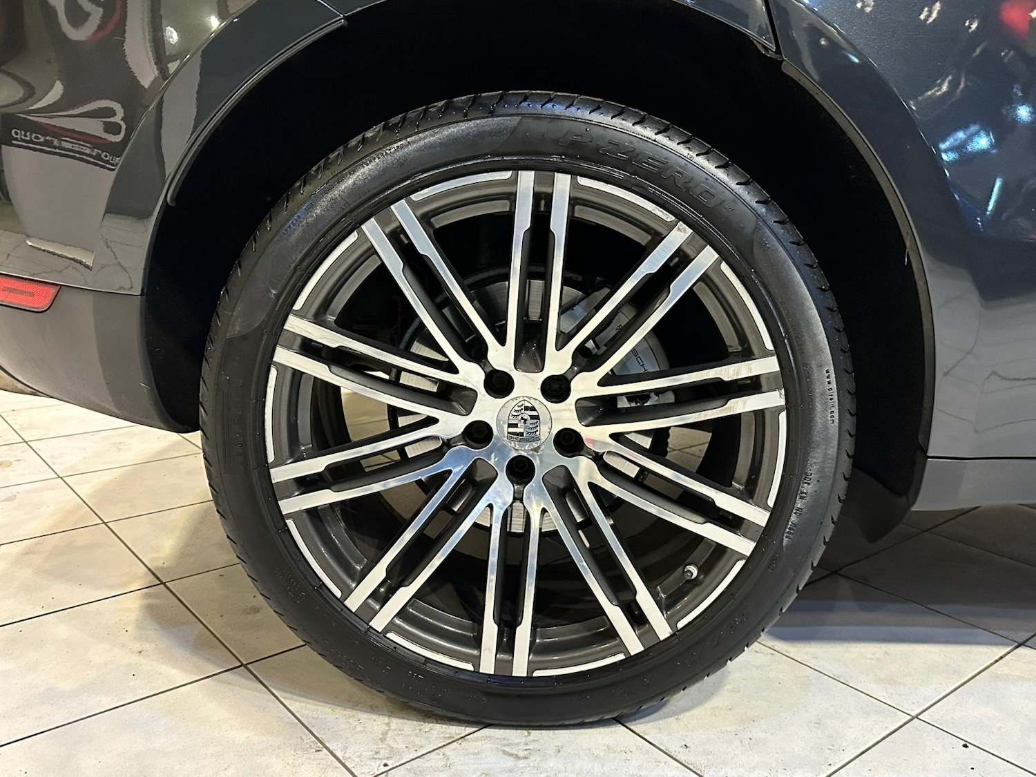 Used Porsche Macan 2017 for sale - 77189337: Photo 31