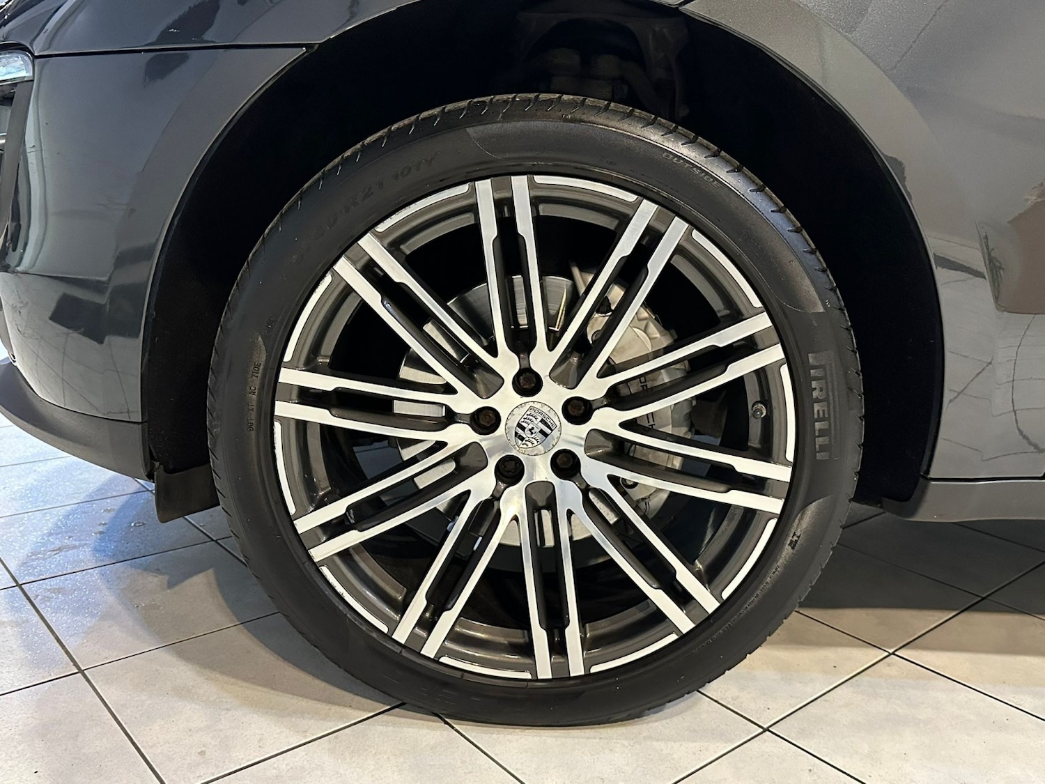 Used Porsche Macan 2017 for sale - 77189337: Photo 32