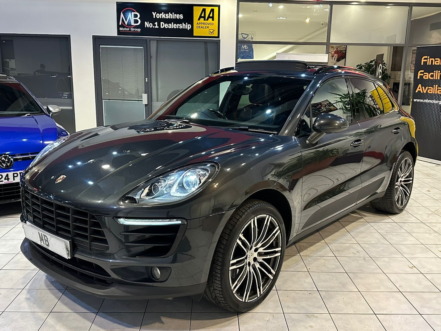 Used Porsche Macan 2017 for sale - 77189337: Photo 5