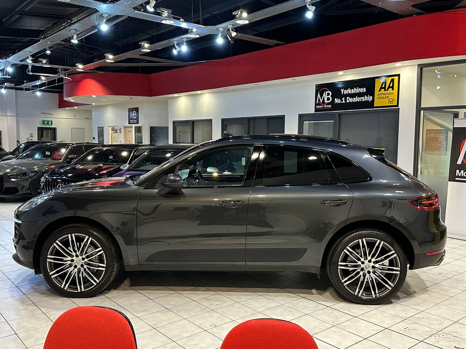 Used Porsche Macan 2017 for sale - 77189337: Photo 7