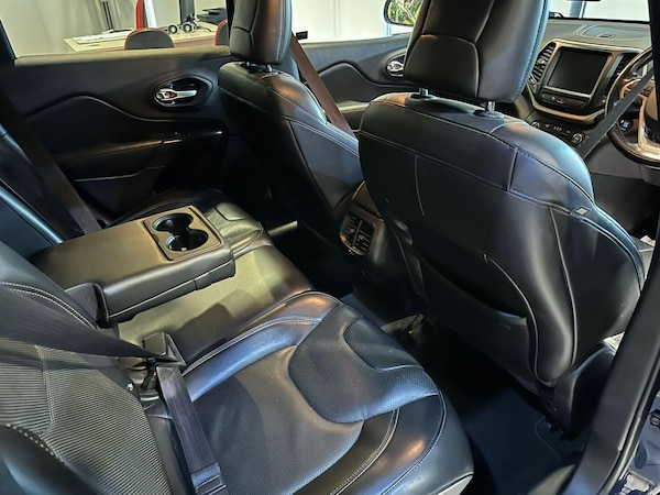 Used Jeep Cherokee 2016 for sale - 76293252: Photo 12