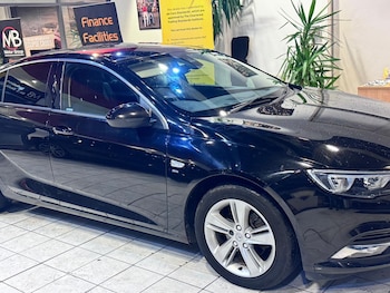 Used Vauxhall Insignia 2018 for sale - 76896904: Photo