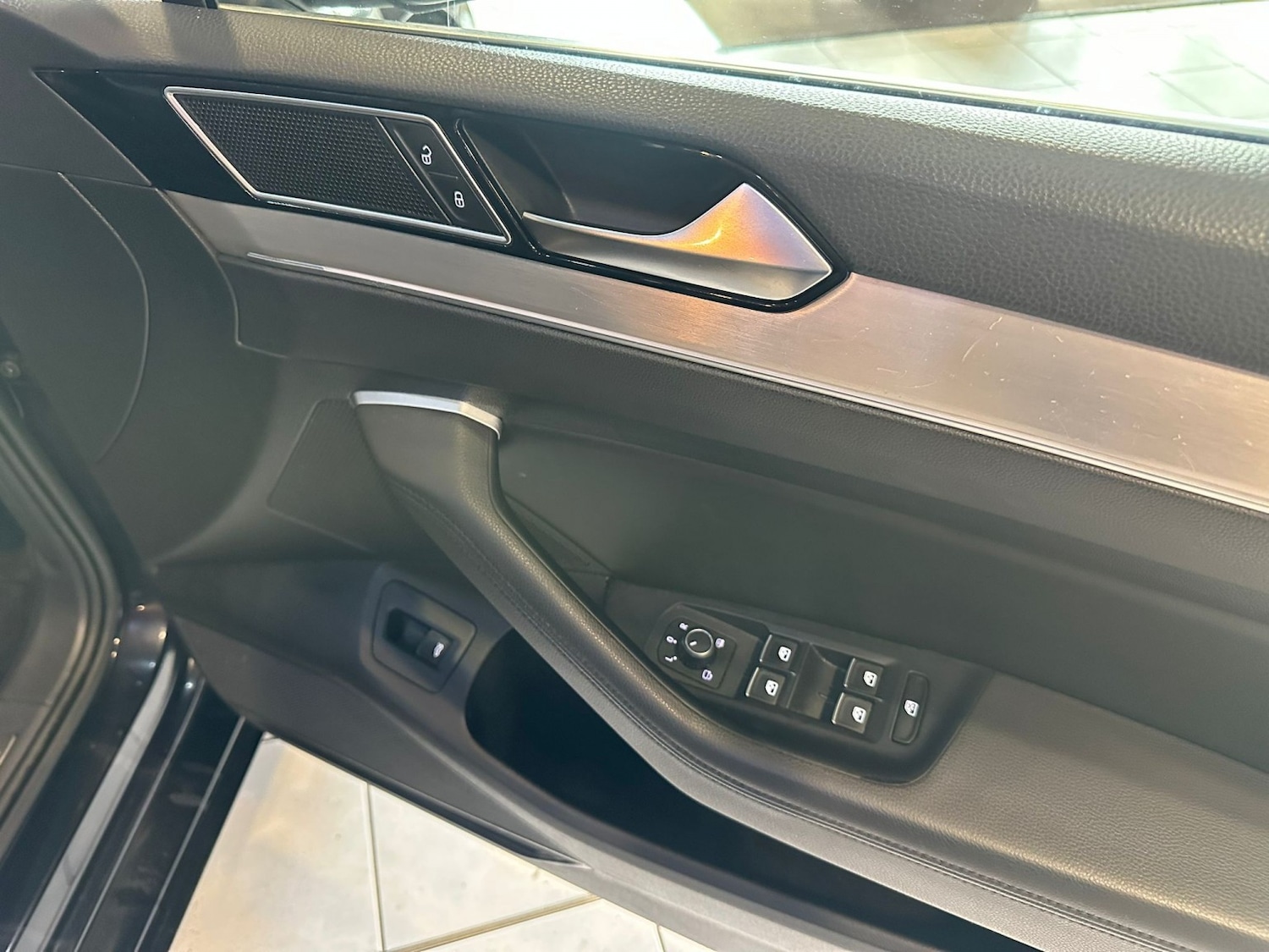 Used Volkswagen Passat 2015 for sale - 77781804: Photo 19