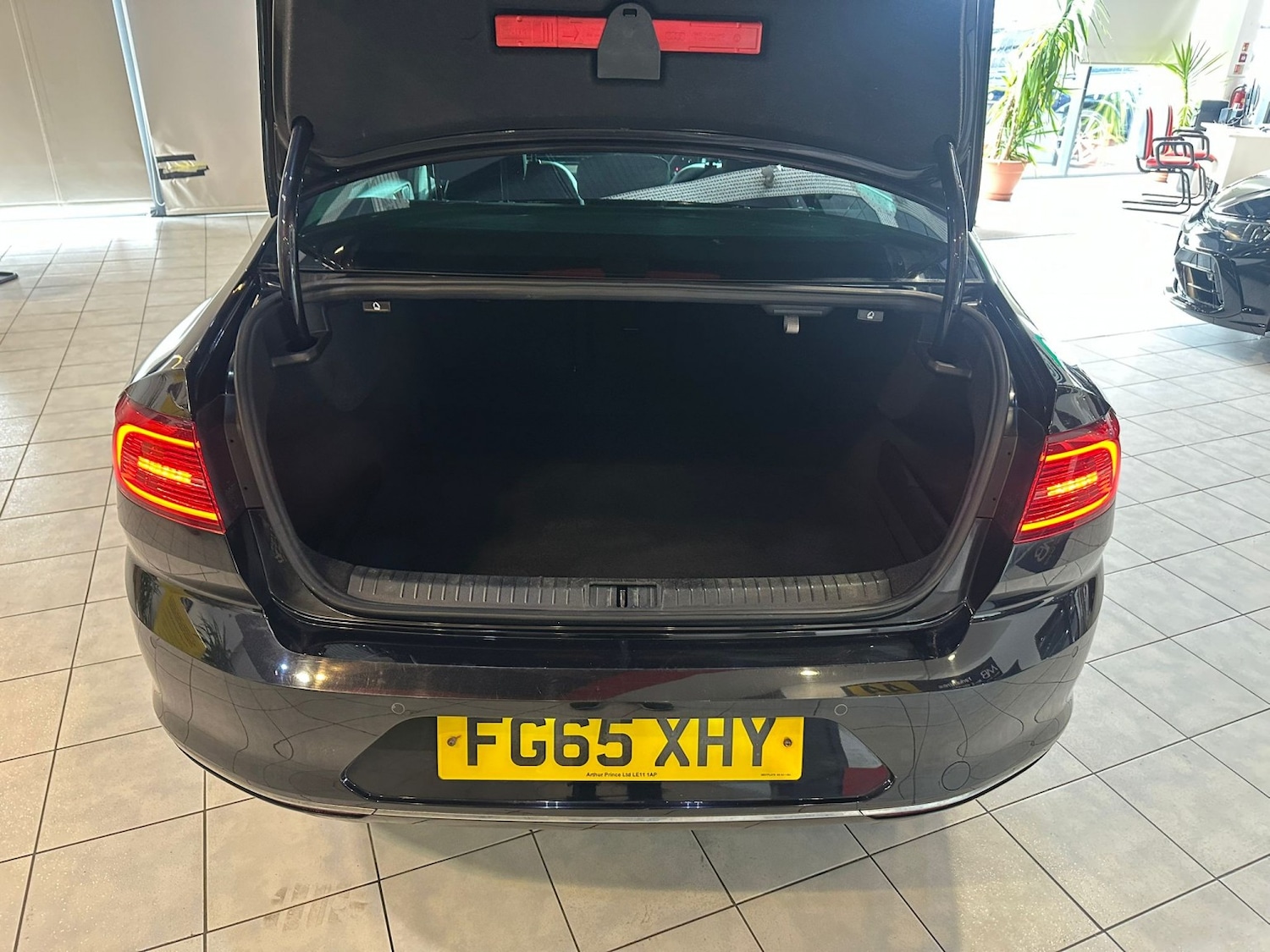 Used Volkswagen Passat 2015 for sale - 77781804: Photo 8