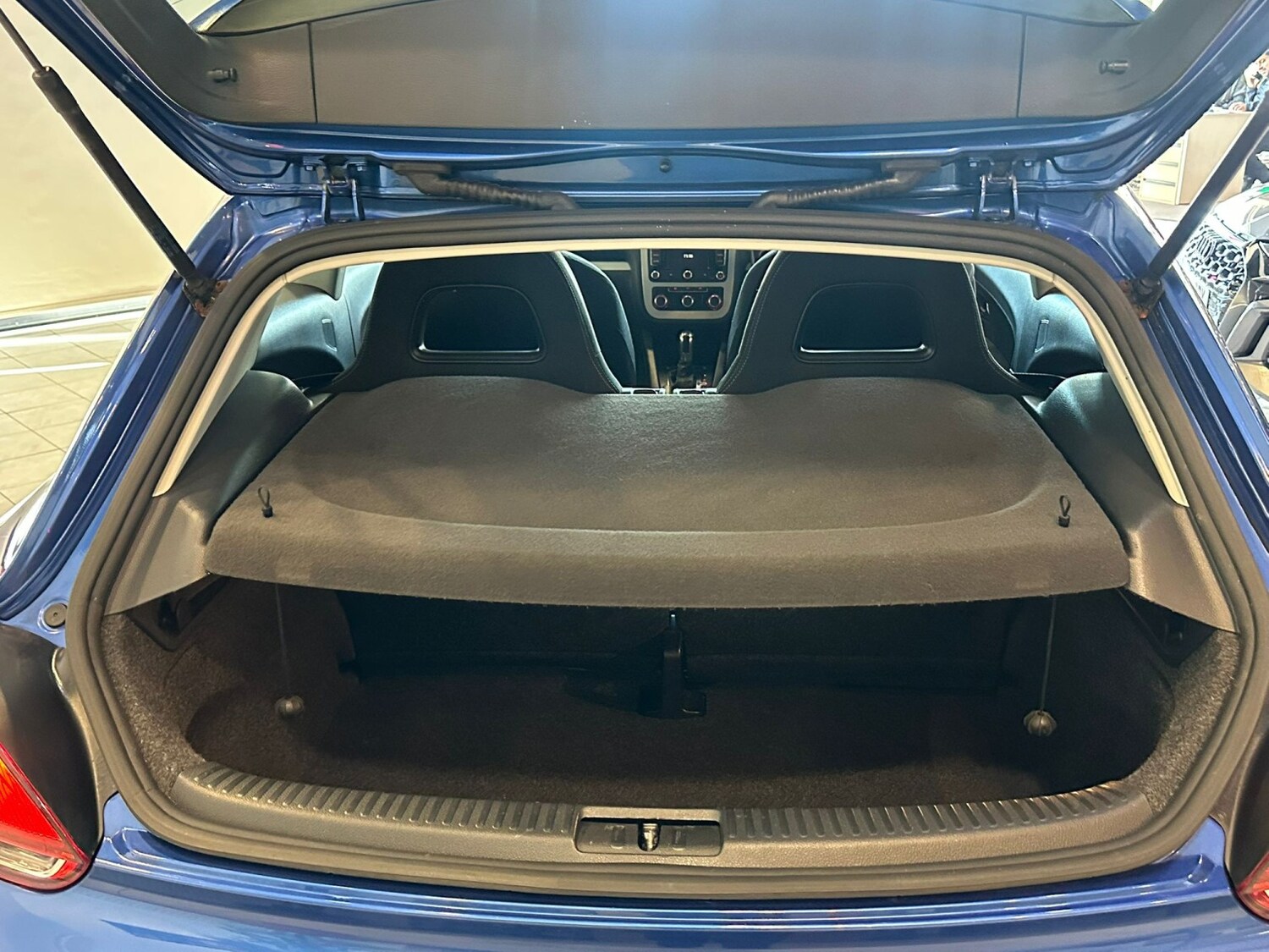 Used Volkswagen Scirocco 2013 for sale - 78112180: Photo 10