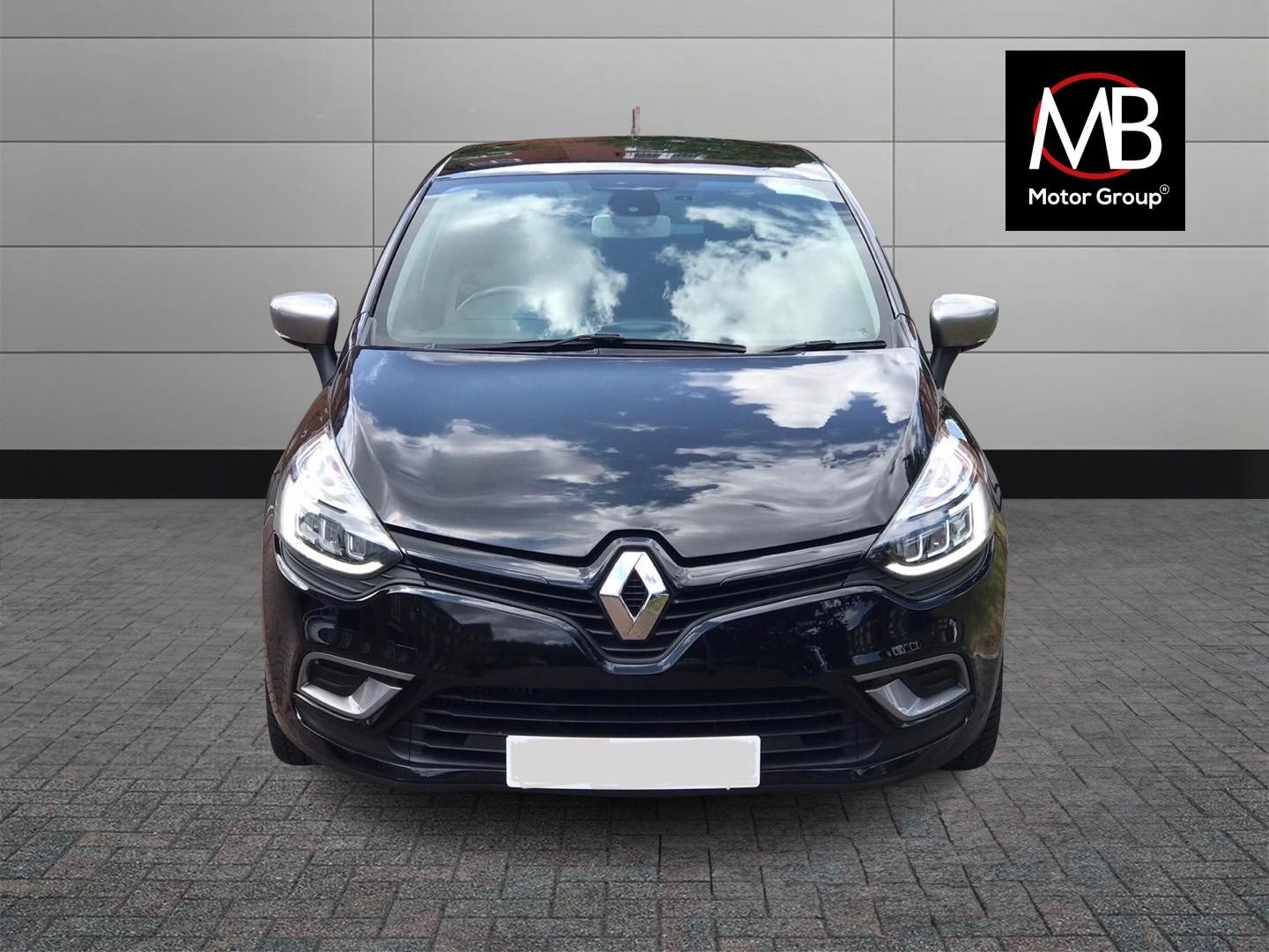 Used Renault Clio 2019 for sale - 77880957: Photo 2