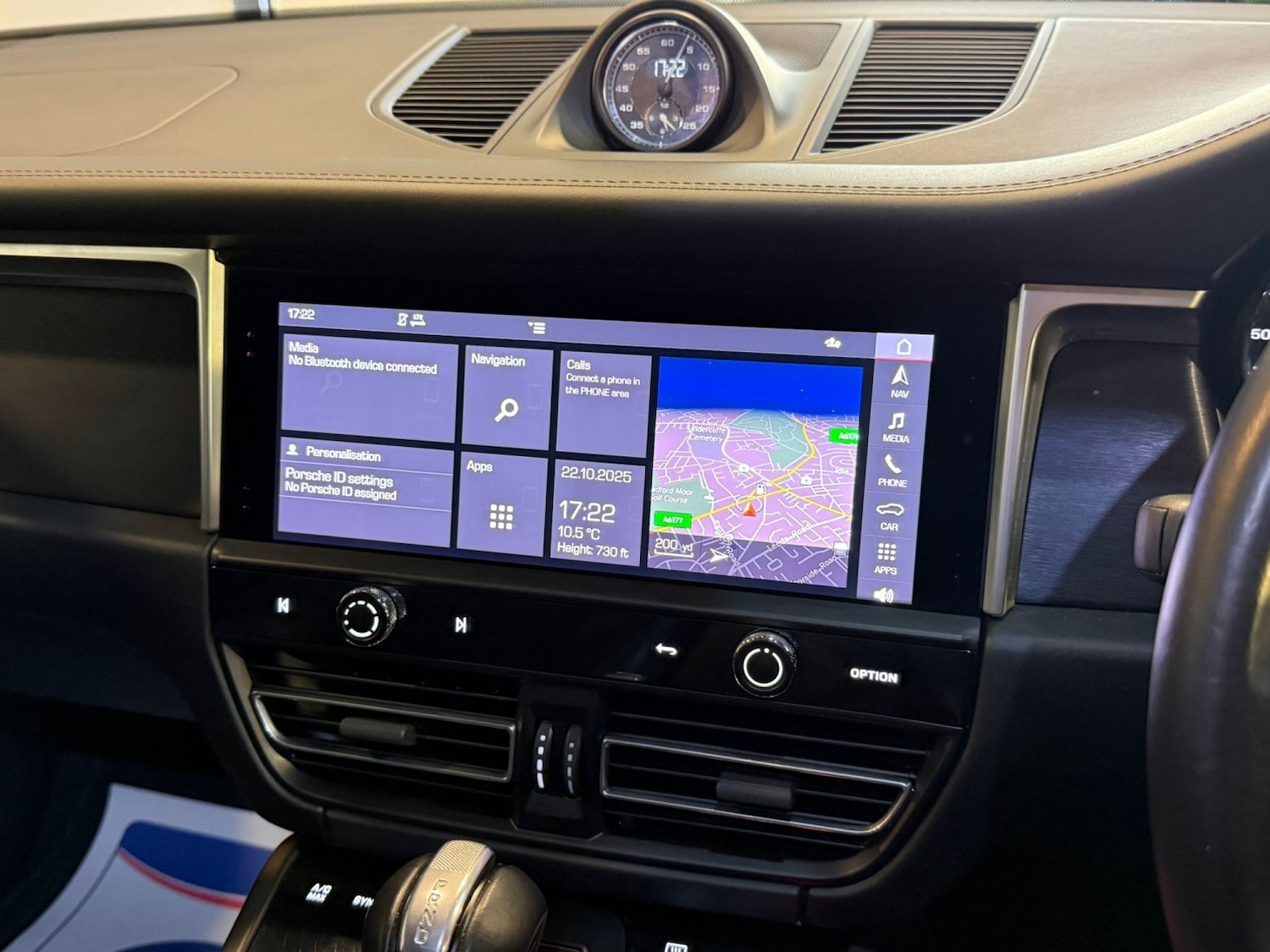 Used Porsche Macan 2023 for sale - 76358122: Photo 22