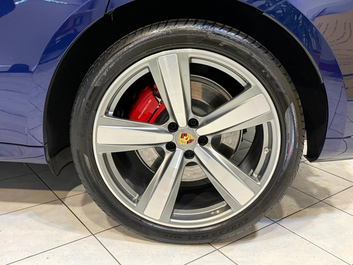 Used Porsche Macan 2023 for sale - 76358122: Photo 39