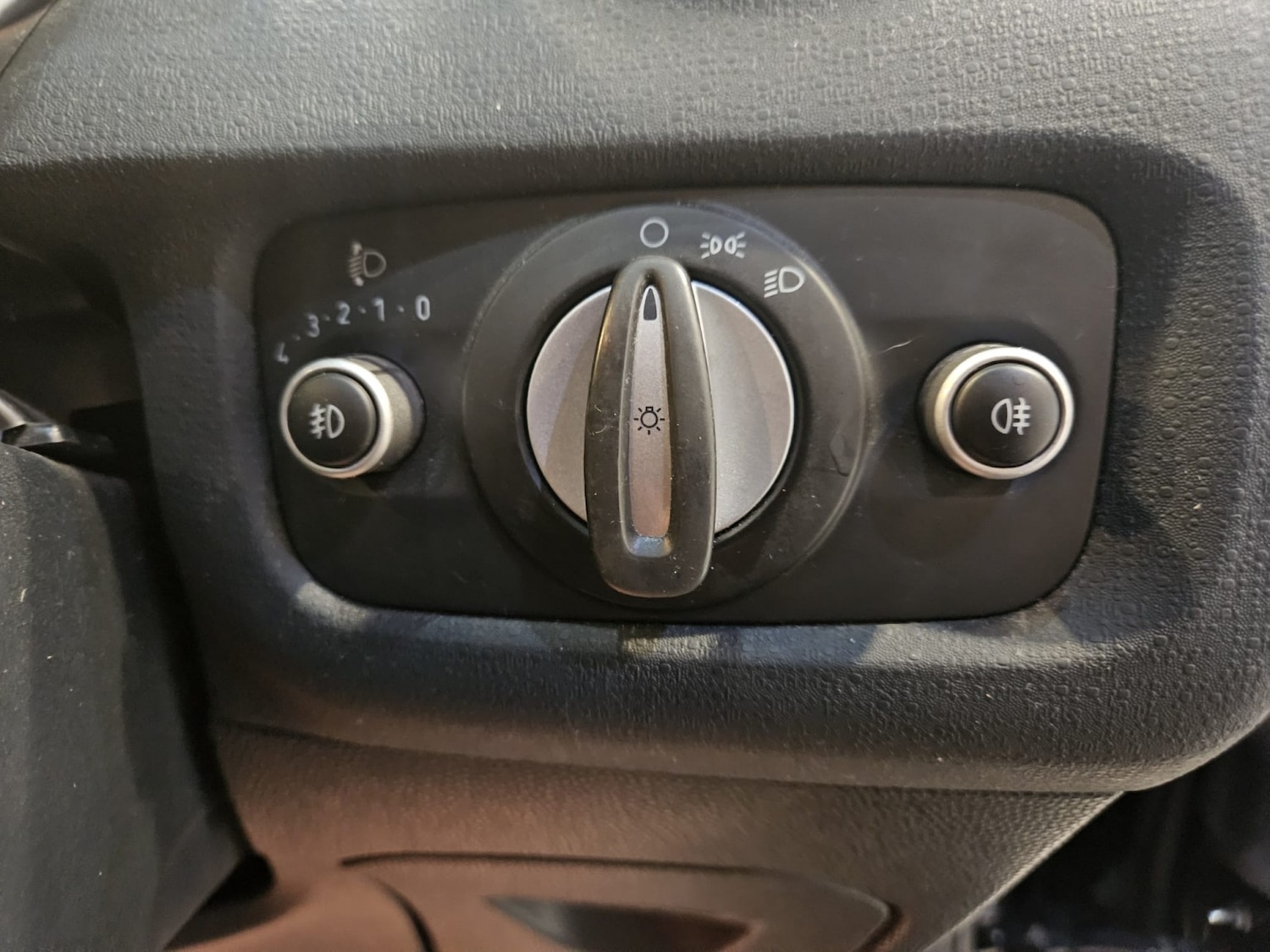 Used Ford Fiesta 2011 for sale - 76957210: Photo 18