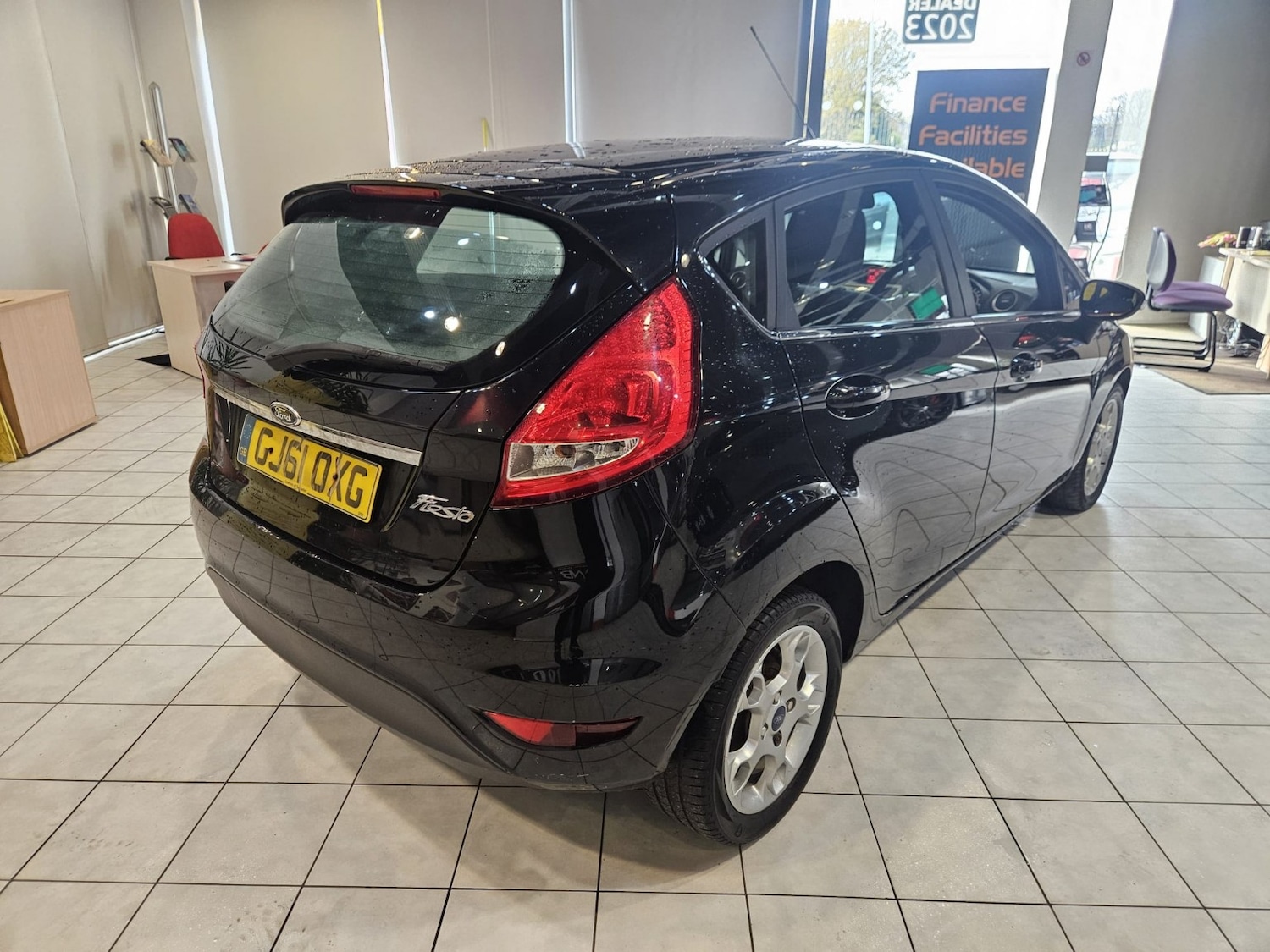 Used Ford Fiesta 2011 for sale - 76957210: Photo 9