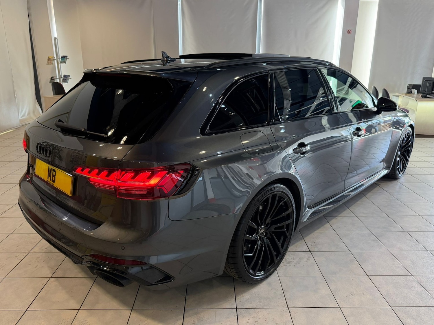 Used Audi RS4 2020 for sale - 78057055: Photo 10