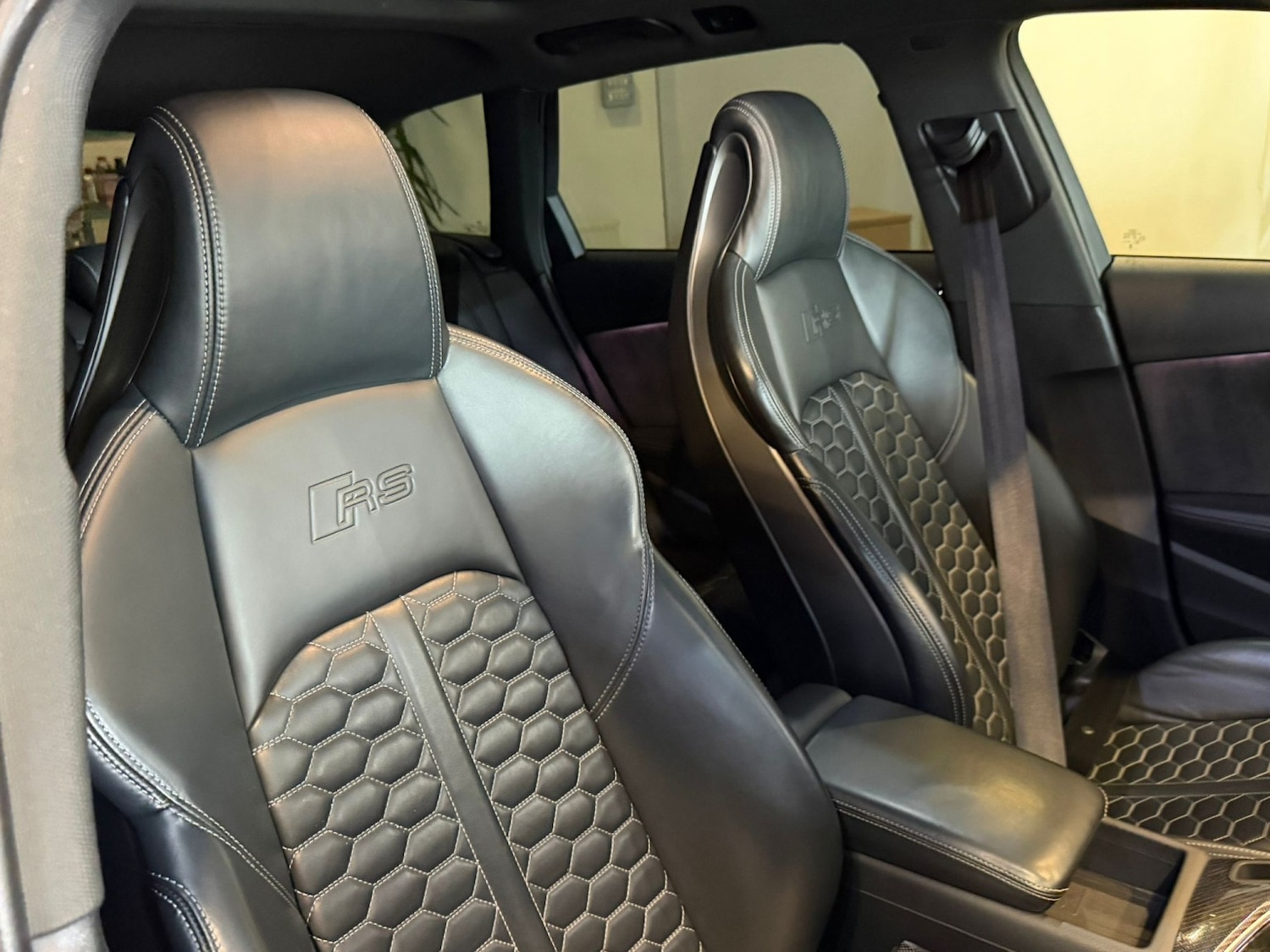 Used Audi RS4 2020 for sale - 78057055: Photo 17