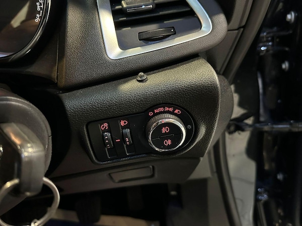 Used Vauxhall Astra GTC 2014 for sale - 76313932: Photo 19
