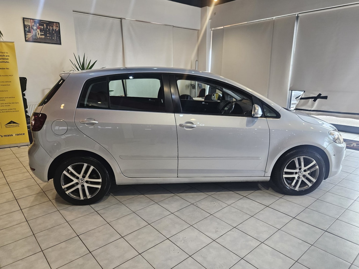 Used Volkswagen Golf Plus 2012 for sale - 76571068: Photo 9