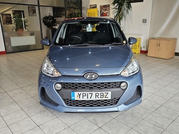 Used Hyundai i10 2017 for sale - 79213528: Photo