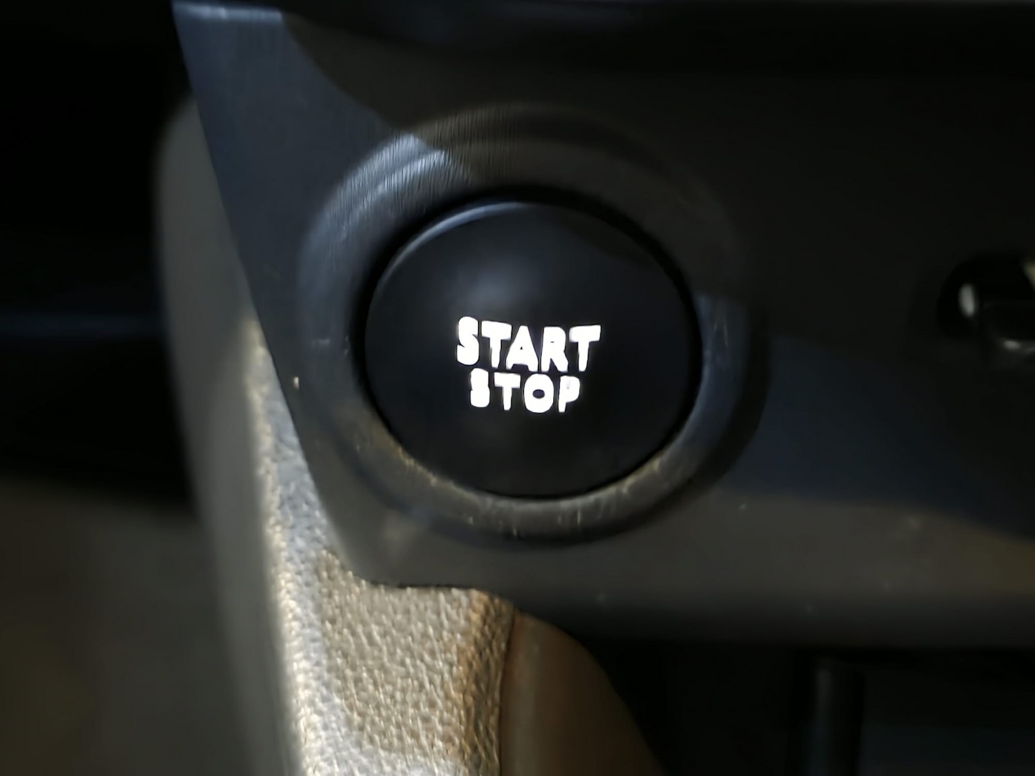 Used Renault Clio 2018 for sale - 76741287: Photo 22