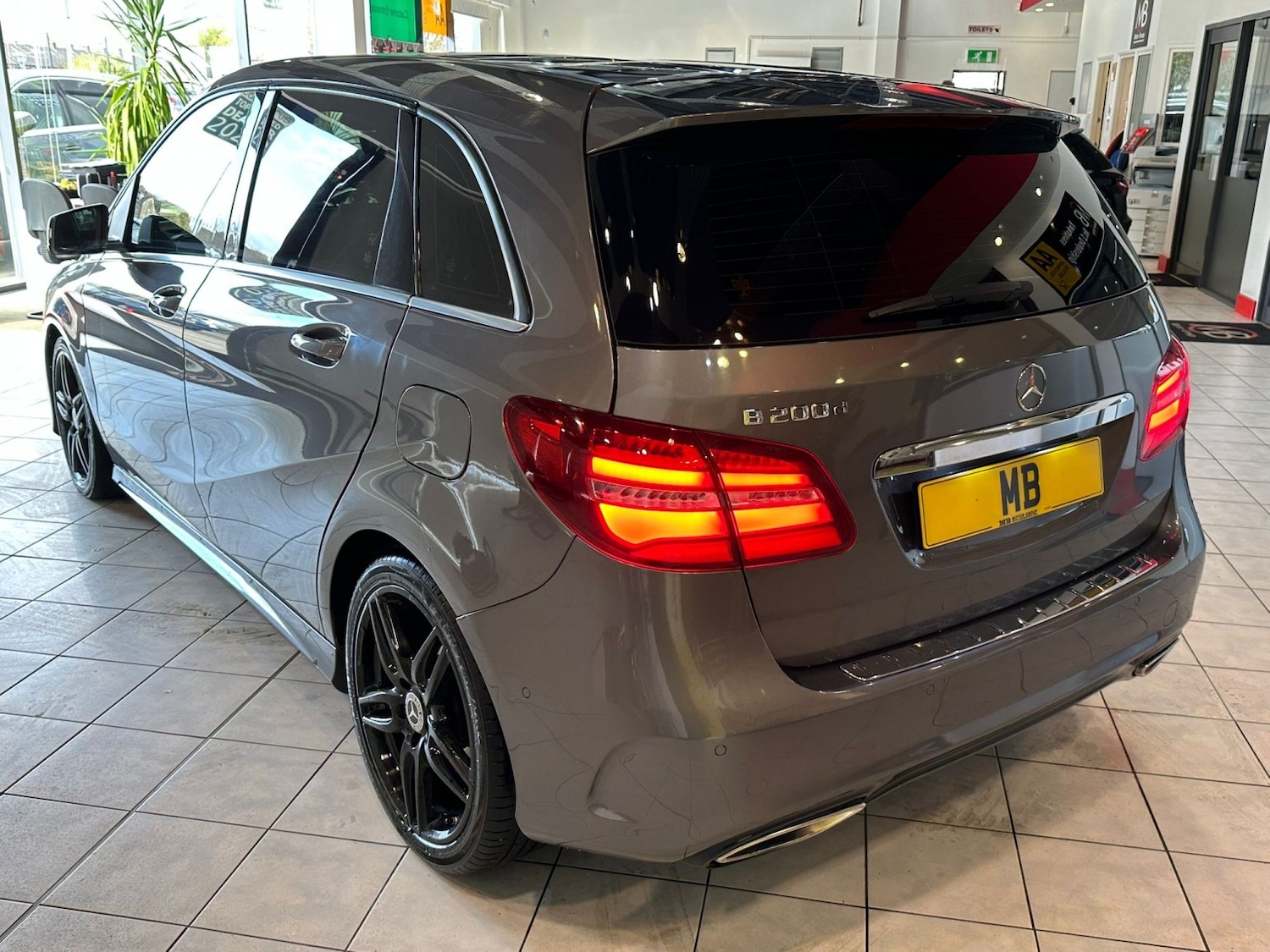 Used Mercedes-Benz B Class 2016 for sale - 76387362: Photo 9