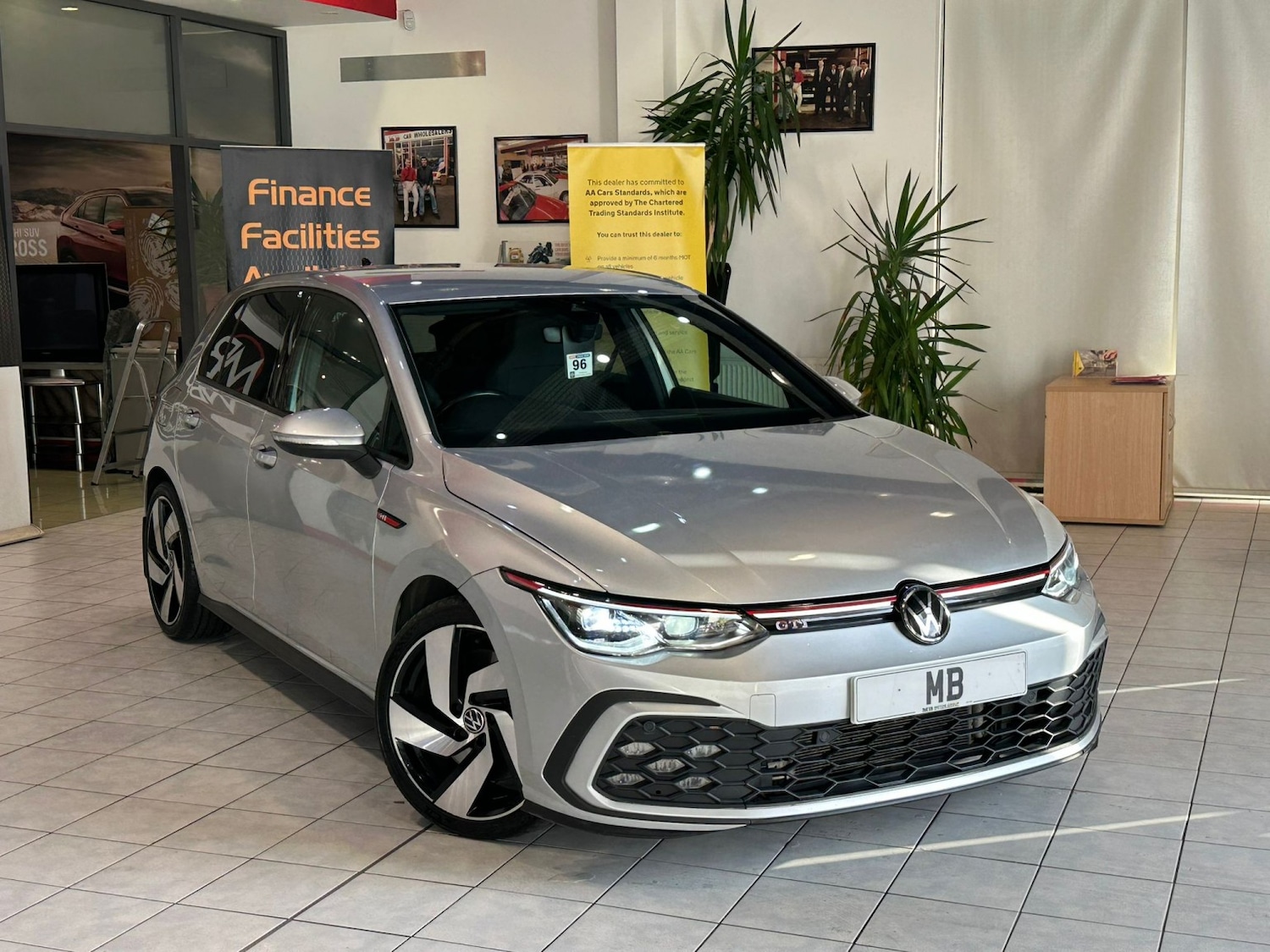 Used Volkswagen Golf 2021 for sale - 76877579: Photo 1