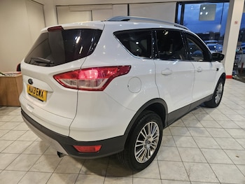 Used Ford Kuga 2013 for sale - 76957219: Photo
