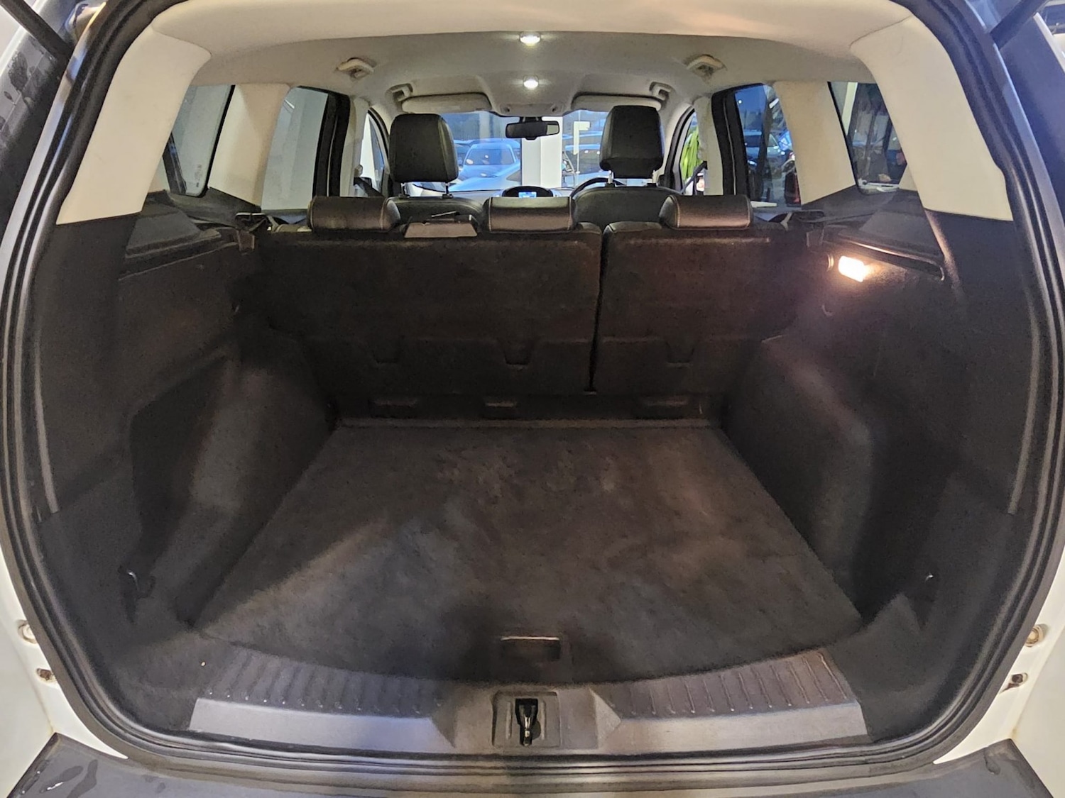 Used Ford Kuga 2013 for sale - 76957219: Photo 7