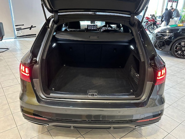 Used Audi A4 Avant 2019 for sale - 76225204: Photo 9
