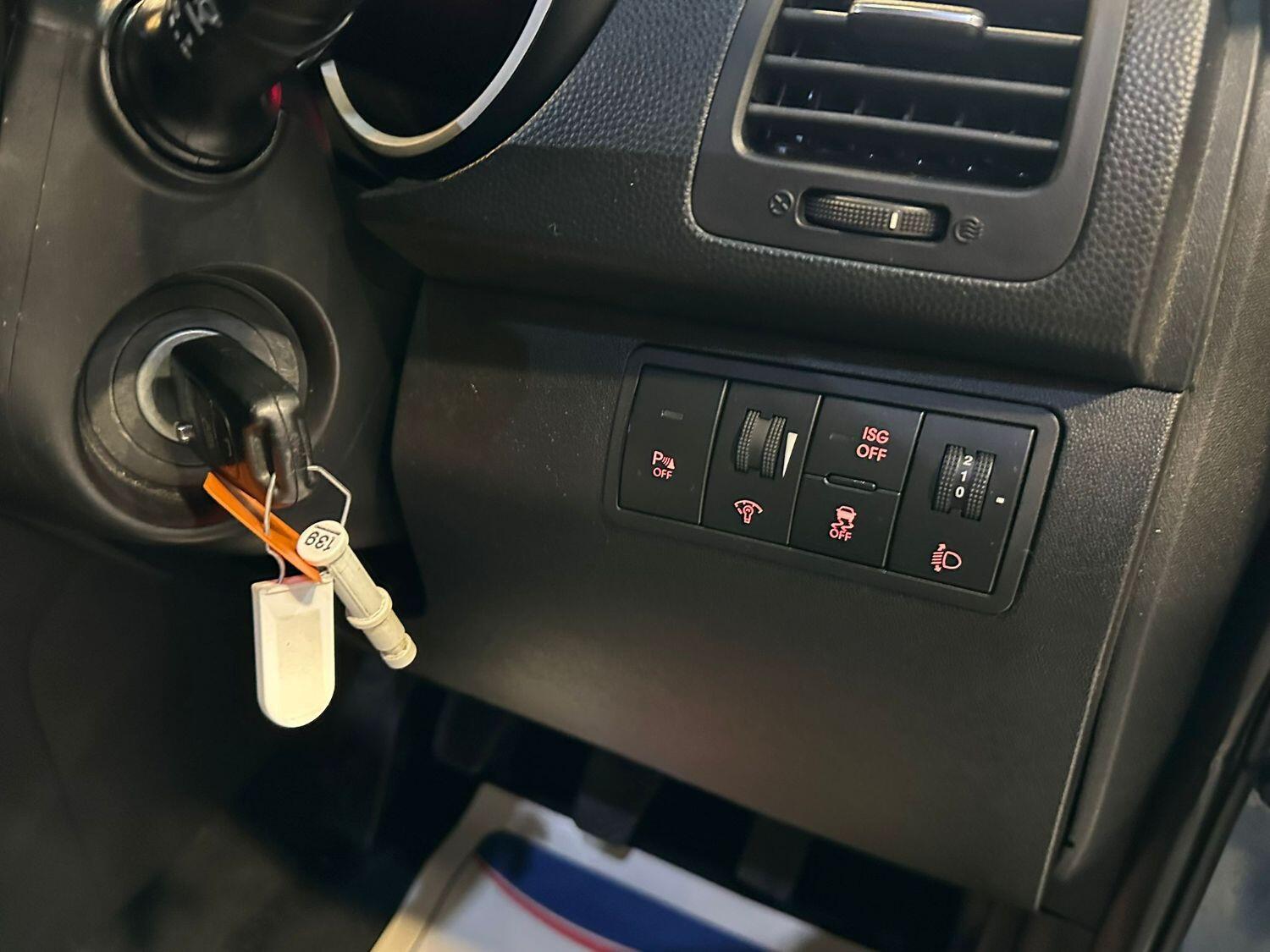 Used Kia Venga 2014 for sale - 76957199: Photo 20