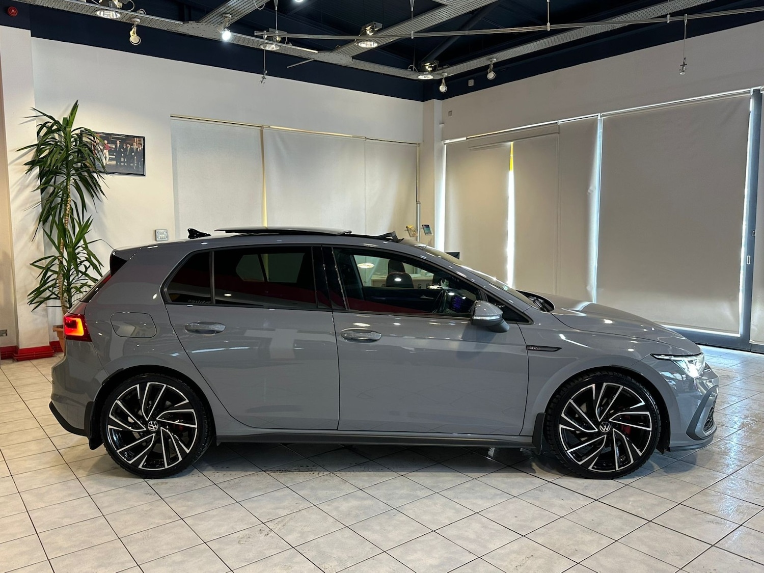 Used Volkswagen Golf 2023 for sale - 78183019: Photo 10