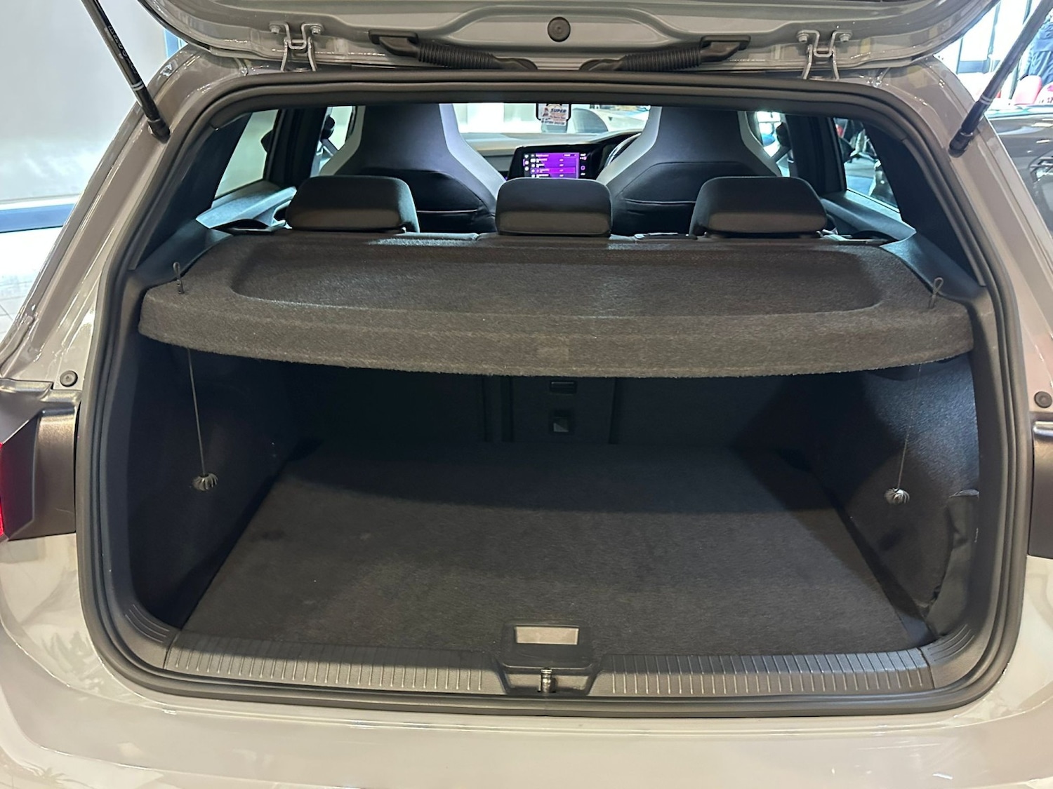 Used Volkswagen Golf 2023 for sale - 78183019: Photo 14