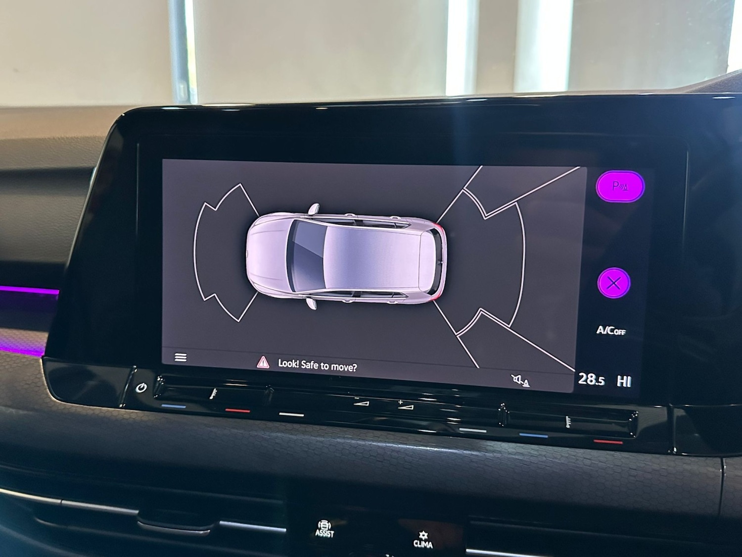 Used Volkswagen Golf 2023 for sale - 78183019: Photo 24