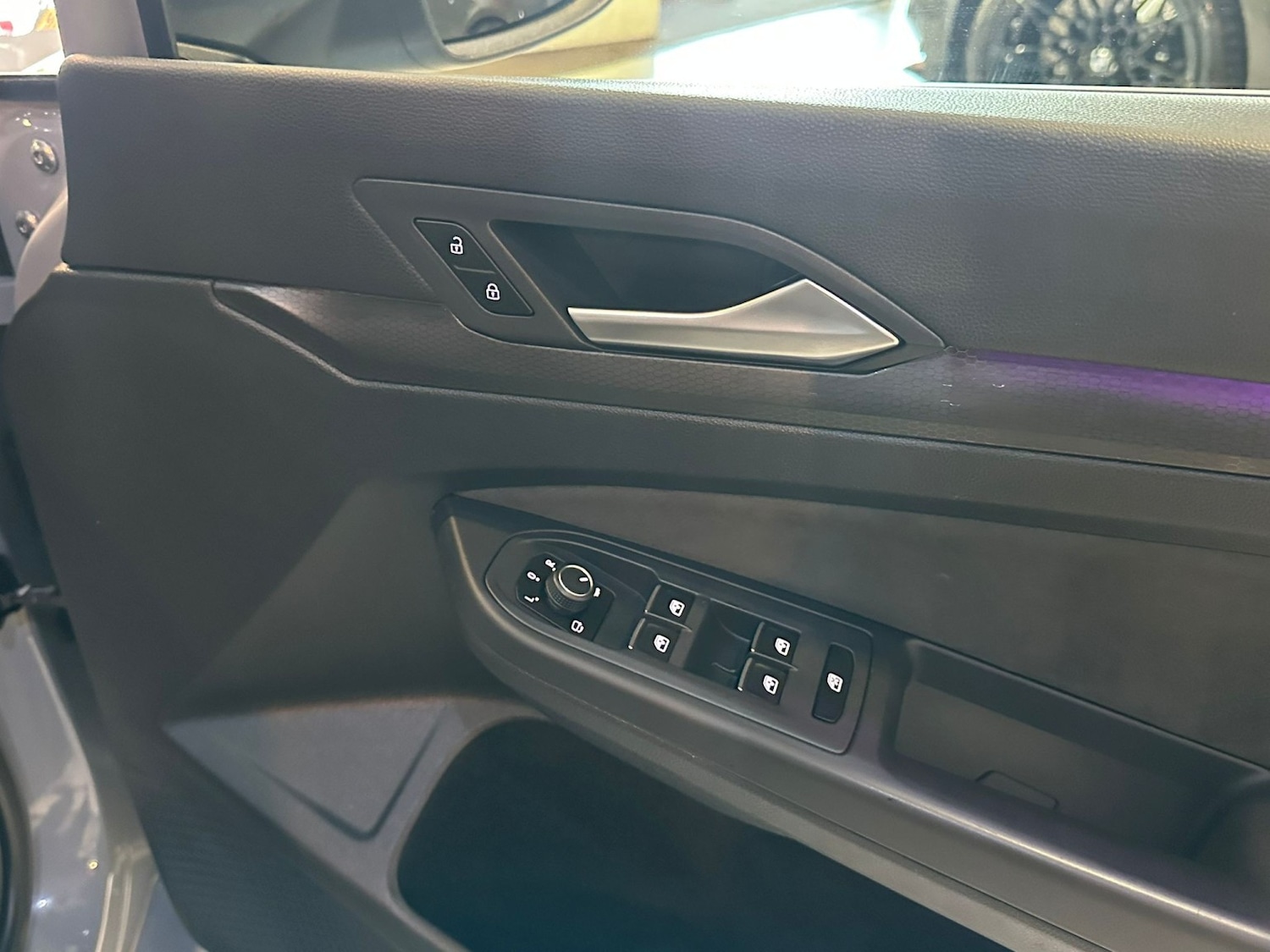 Used Volkswagen Golf 2023 for sale - 78183019: Photo 31