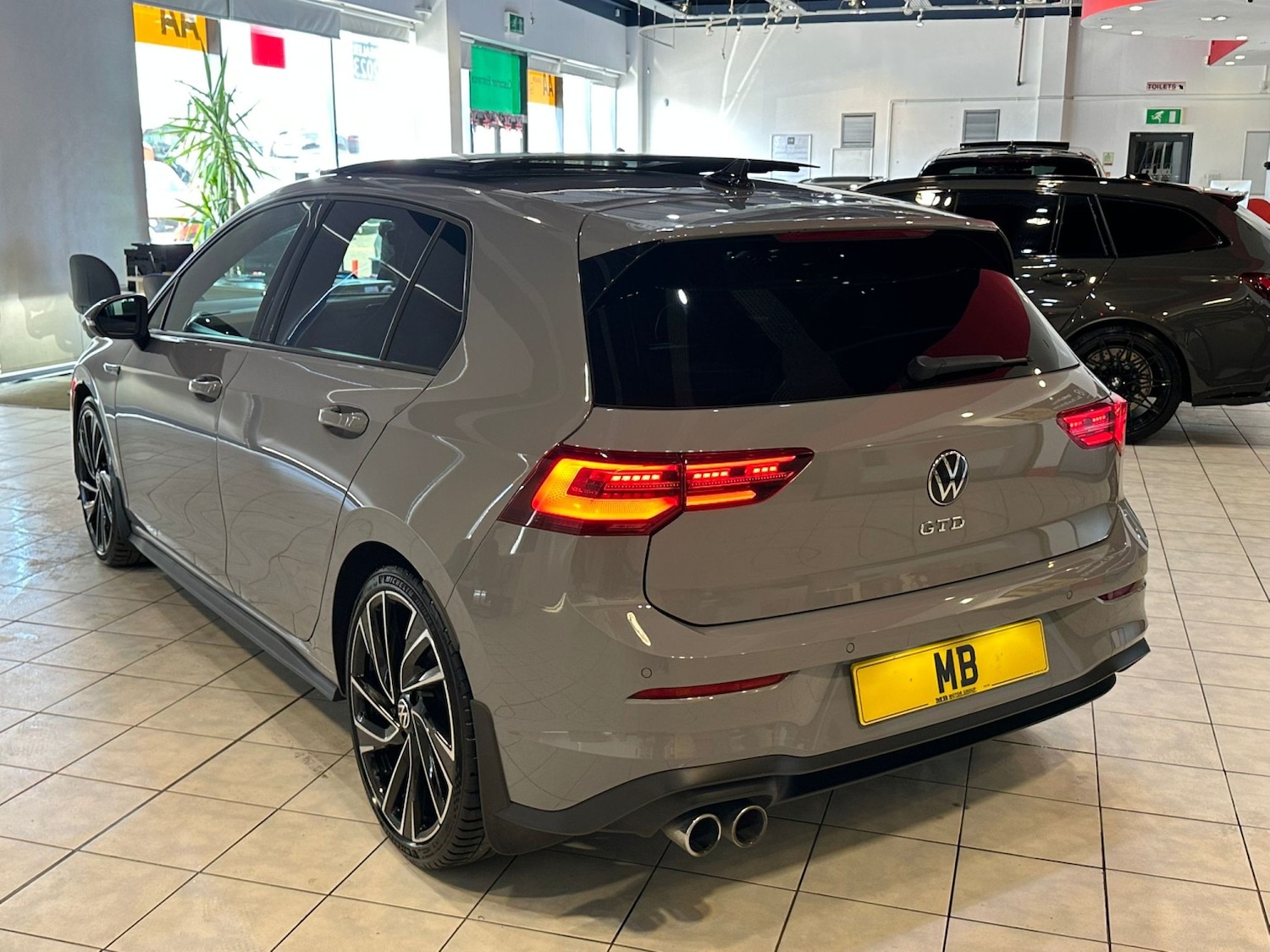 Used Volkswagen Golf 2023 for sale - 78183019: Photo 7