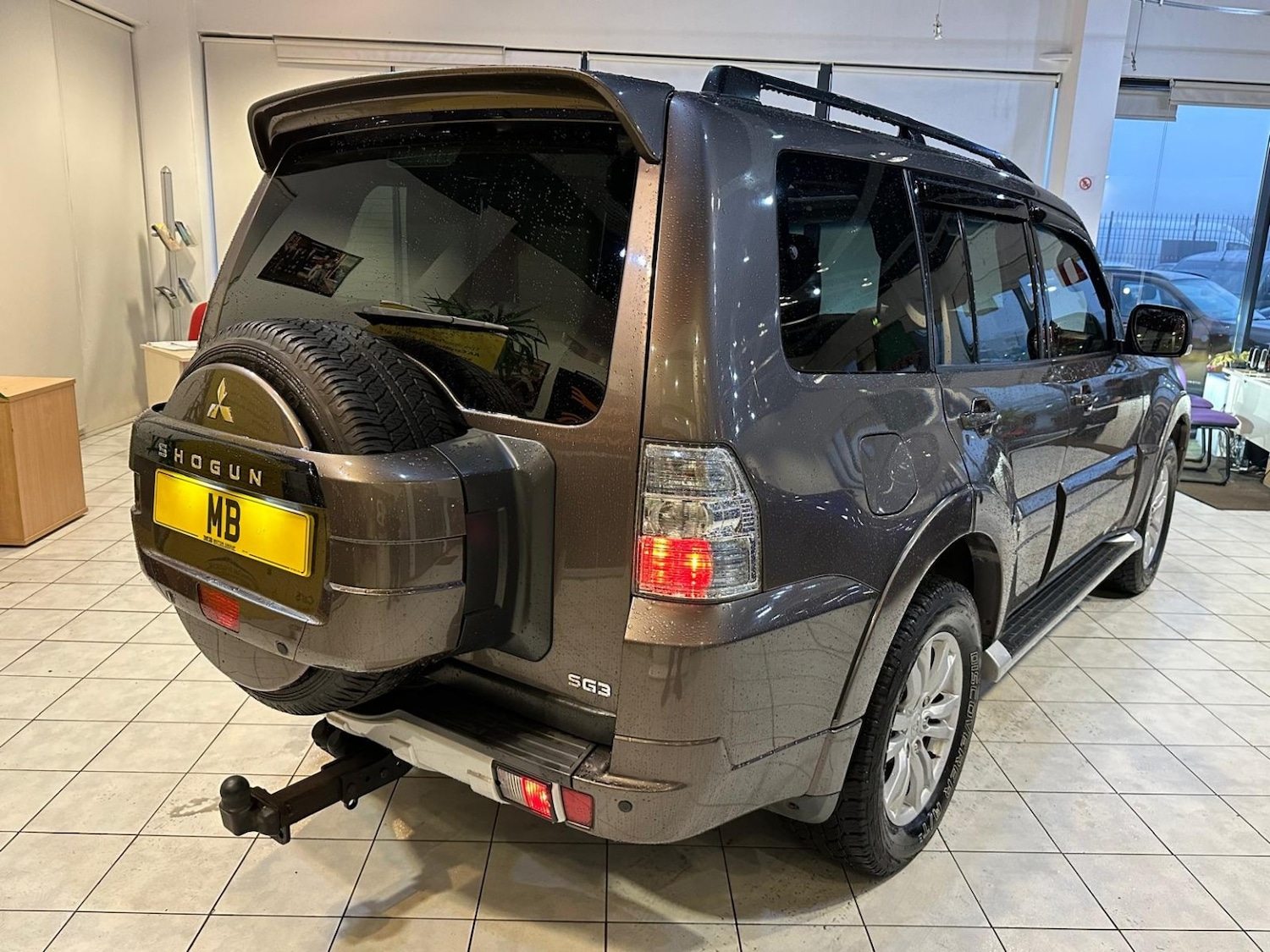 Used Mitsubishi Shogun 2011 for sale - 77781779: Photo 12