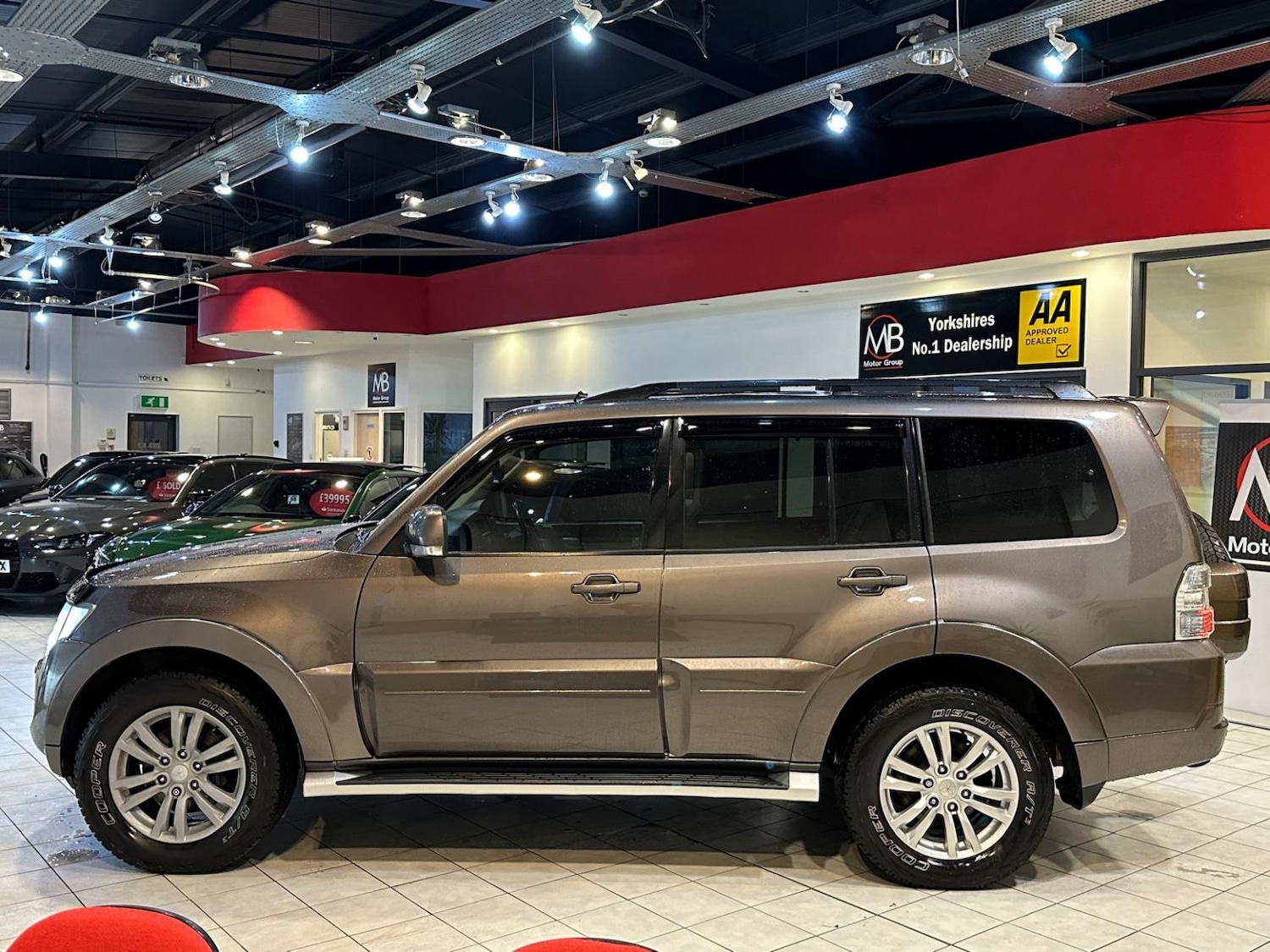 Used Mitsubishi Shogun 2011 for sale - 77781779: Photo 4