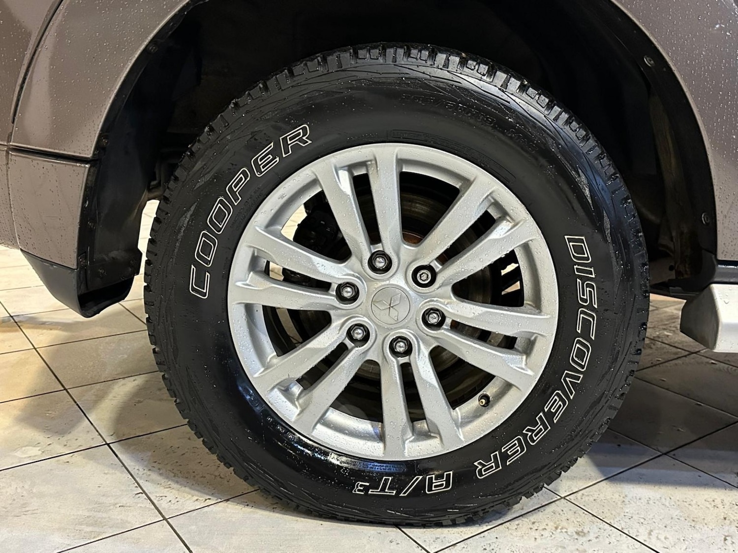 Used Mitsubishi Shogun 2011 for sale - 77781779: Photo 40