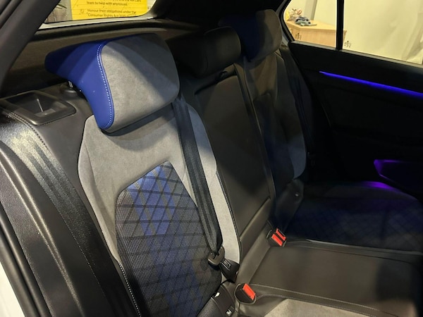 Used Volkswagen Golf 2024 for sale - 76186826: Photo 14