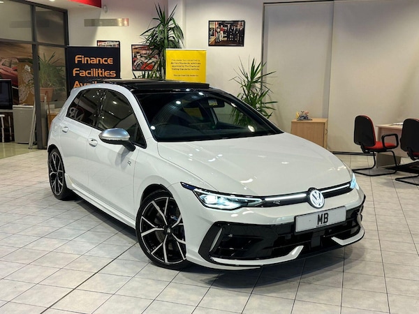 Used Volkswagen Golf 2024 for sale - 76186826: Photo 1