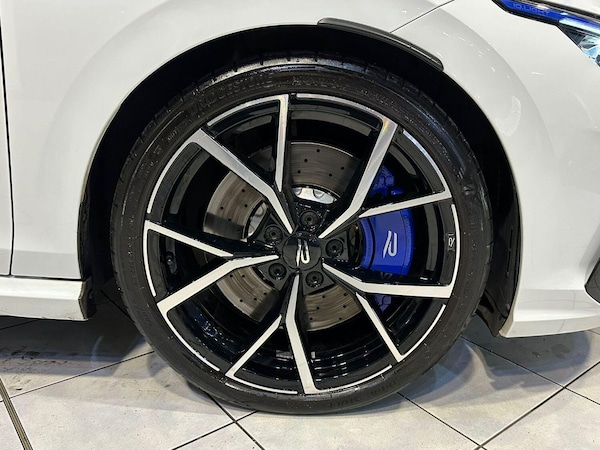 Used Volkswagen Golf 2024 for sale - 76186826: Photo 29
