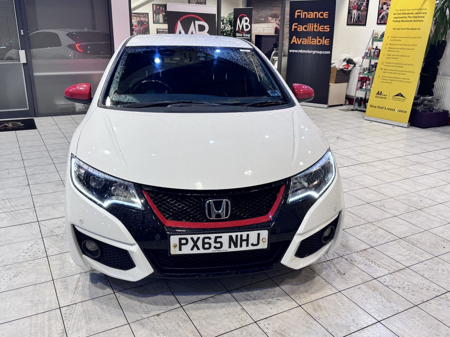Used Honda Civic 2015 for sale - 76853510: Photo 2