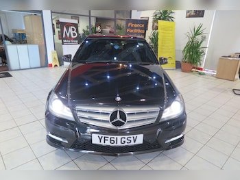 Used Mercedes-Benz C-Class 2011 for sale - 75371769: Photo