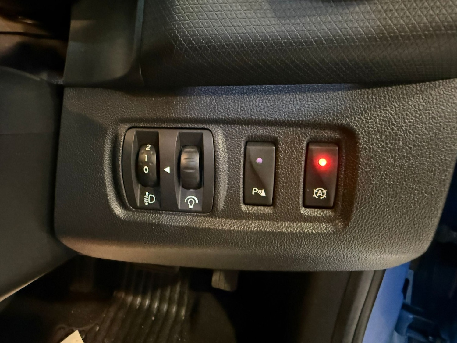 Used Renault Clio 2016 for sale - 77536069: Photo 16