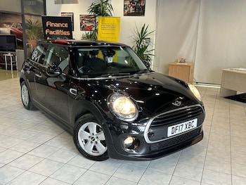 Used MINI Hatch 2017 for sale - 75615788: Photo