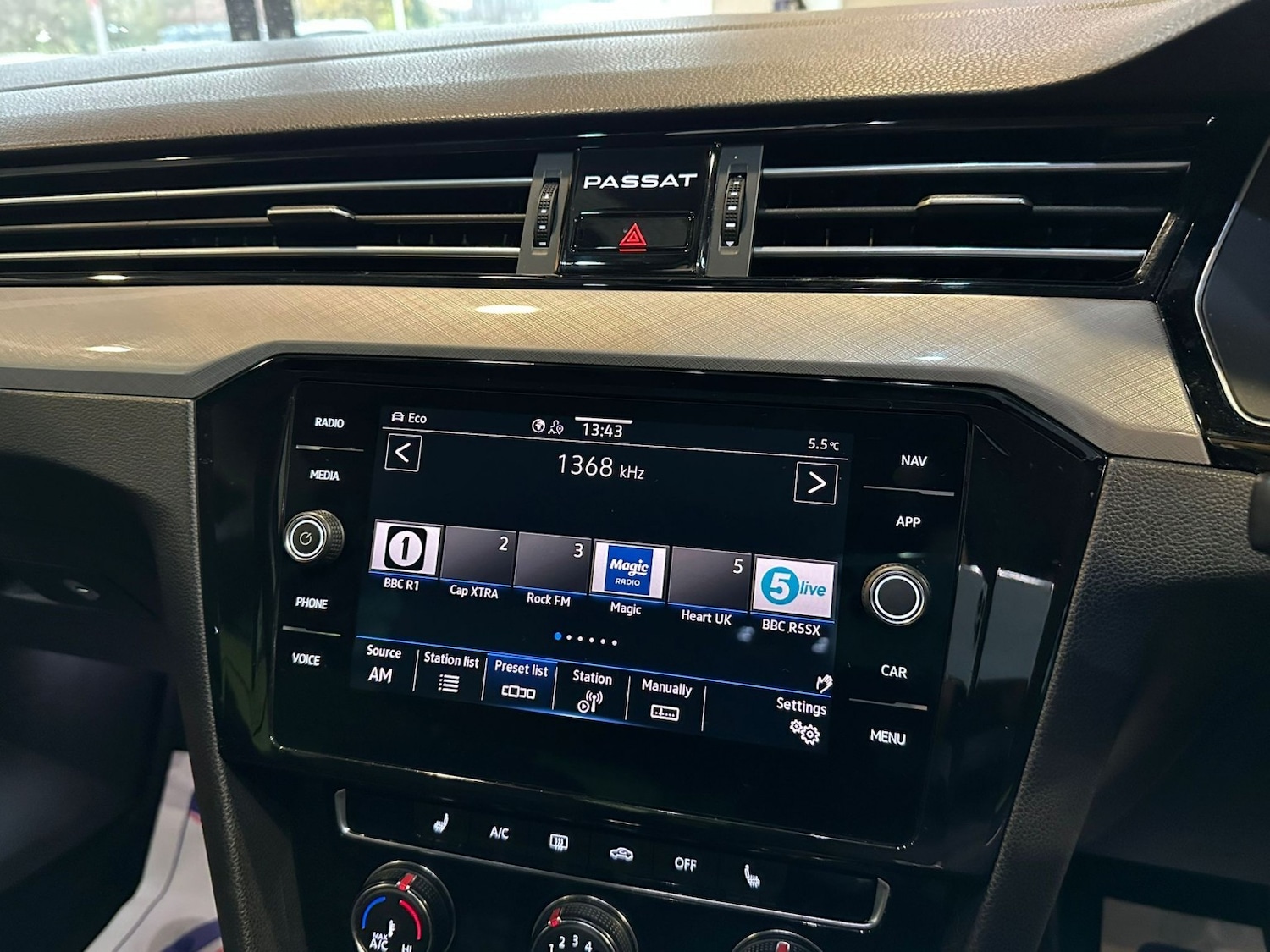 Used Volkswagen Passat 2019 for sale - 77836950: Photo 14