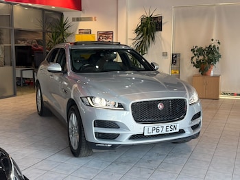 Used Jaguar F-Pace 2018 for sale - 79483298: Photo